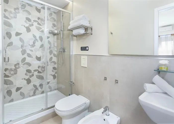 Romahouse Nel Cuore Di Trastevere * רומא